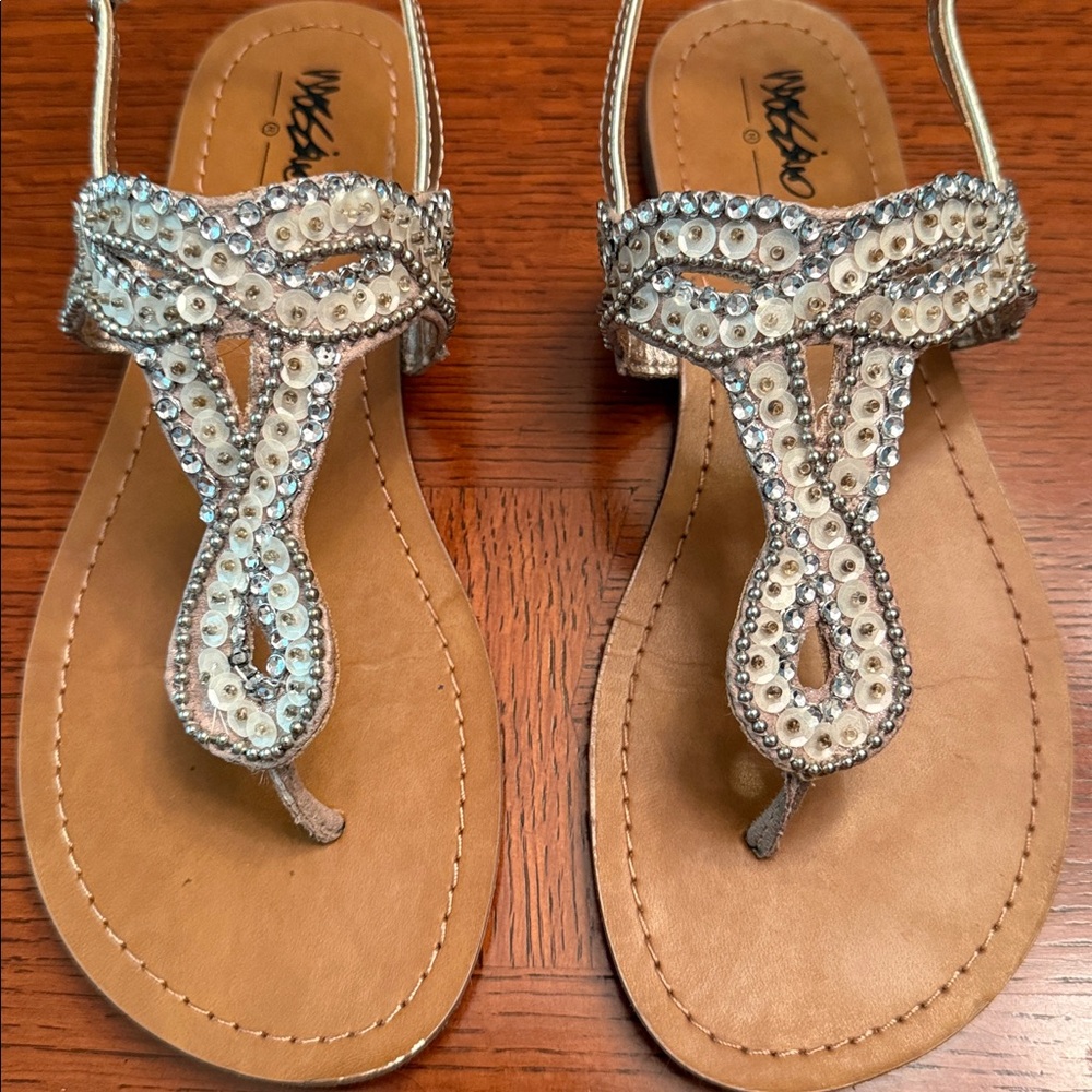 Mossimo Raegan Beaded T-Strap Sandals - Picture 5 of 12